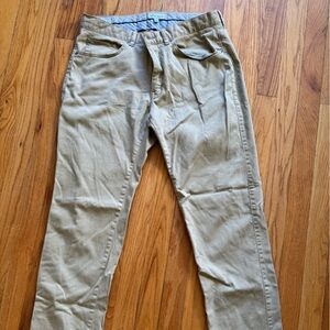Peter Millar Chinos in Tan size 32